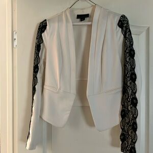 Buttonless dress jacket